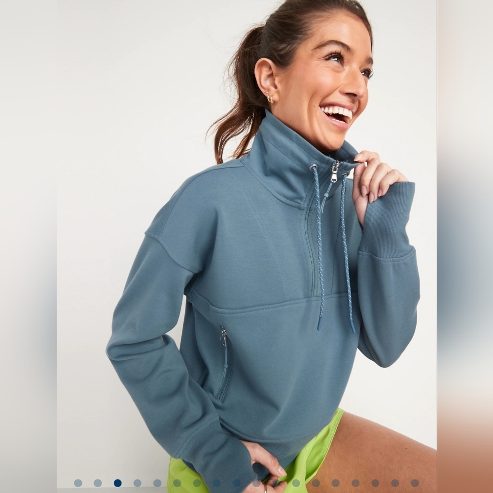 Old Navy Dynamic Fleece Half-Zip Sweatshirt